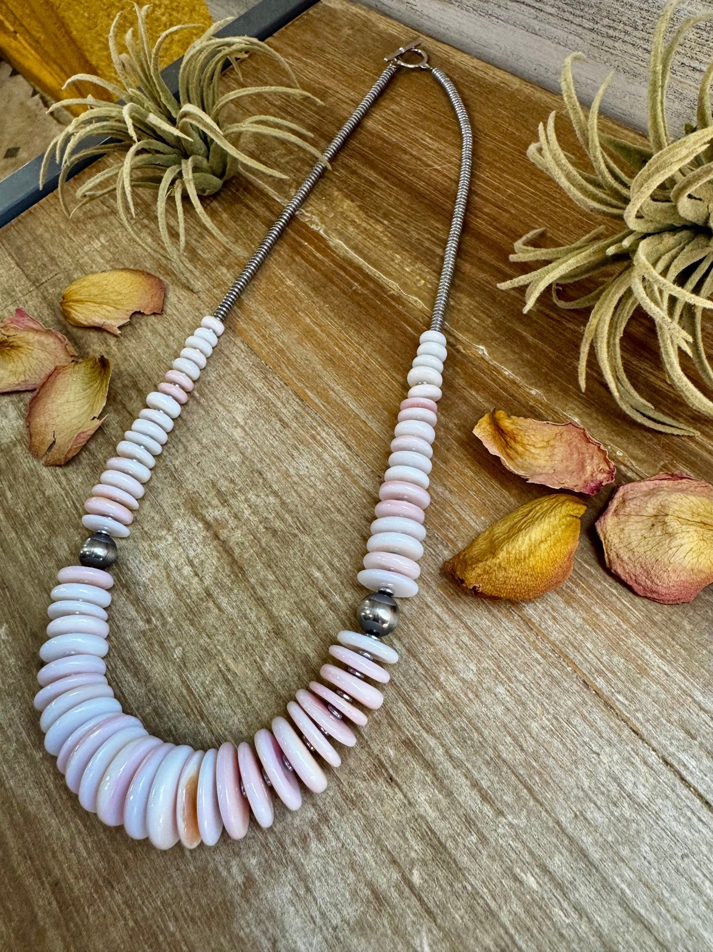 23" Pink Conch Graduated Necklace The Bijoux FAB Jewelry