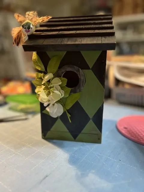 Home Decor Harlequin Pattern Green and Black Birdhouse Cedar Hill Country Market