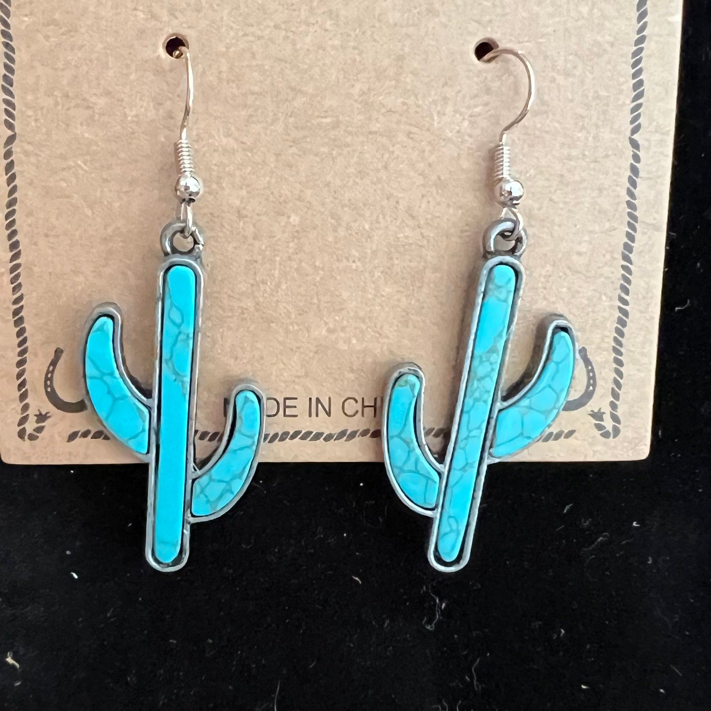 Rustic Couture's White Cactus Earrings 1020 CedarHill Country Market