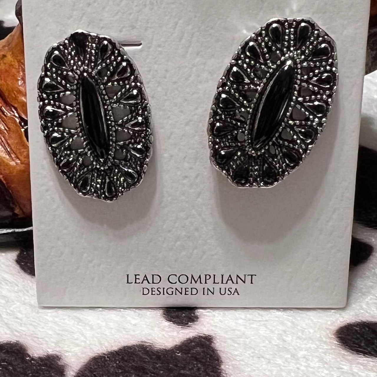 Onyx Inspired Concho Earrings Cedar Hill Country Market