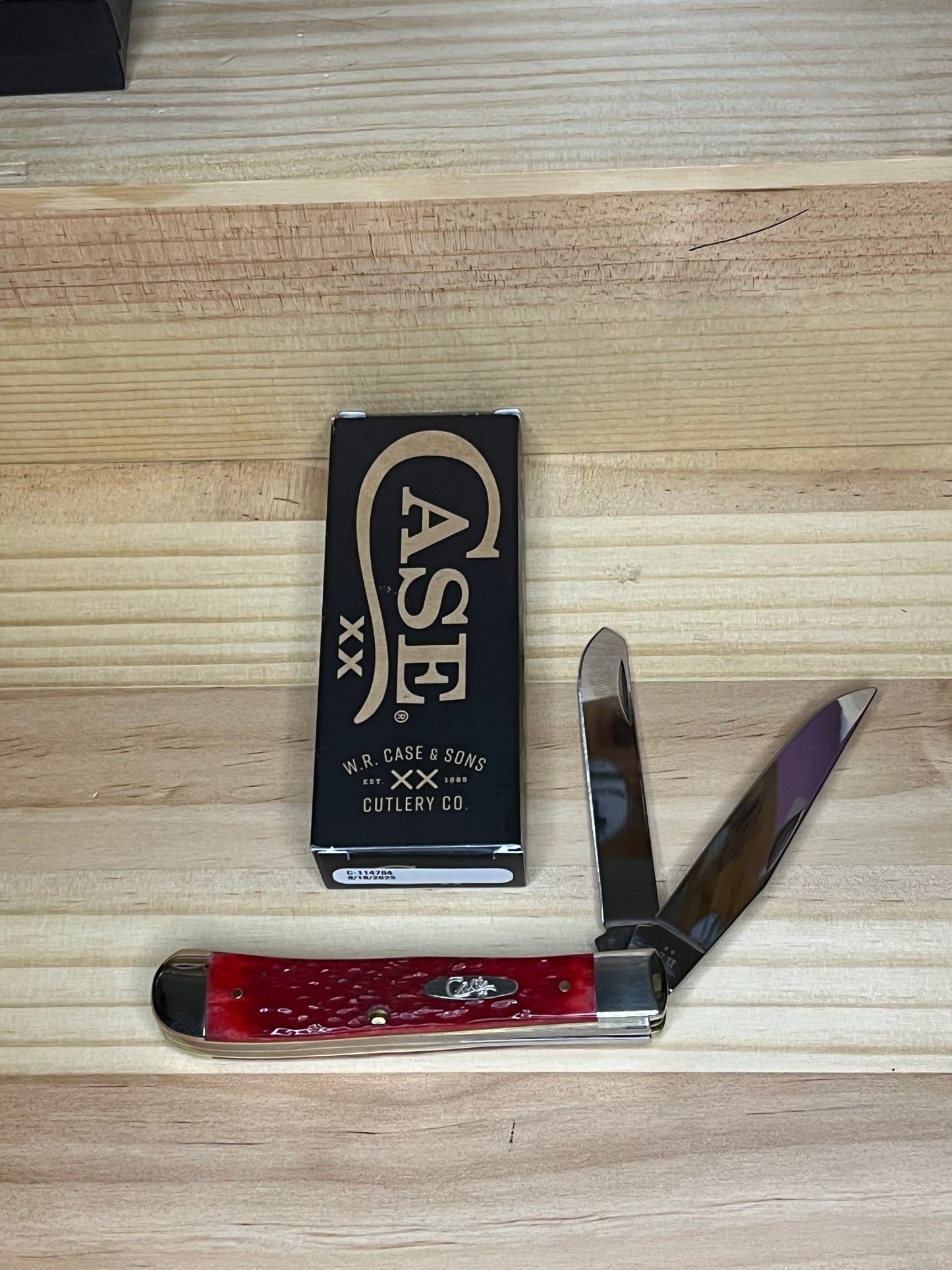 Case Dark Red Bone Standard Jig Trapper Pocket Knife (CA00646) 7235 CedarHill Country Market