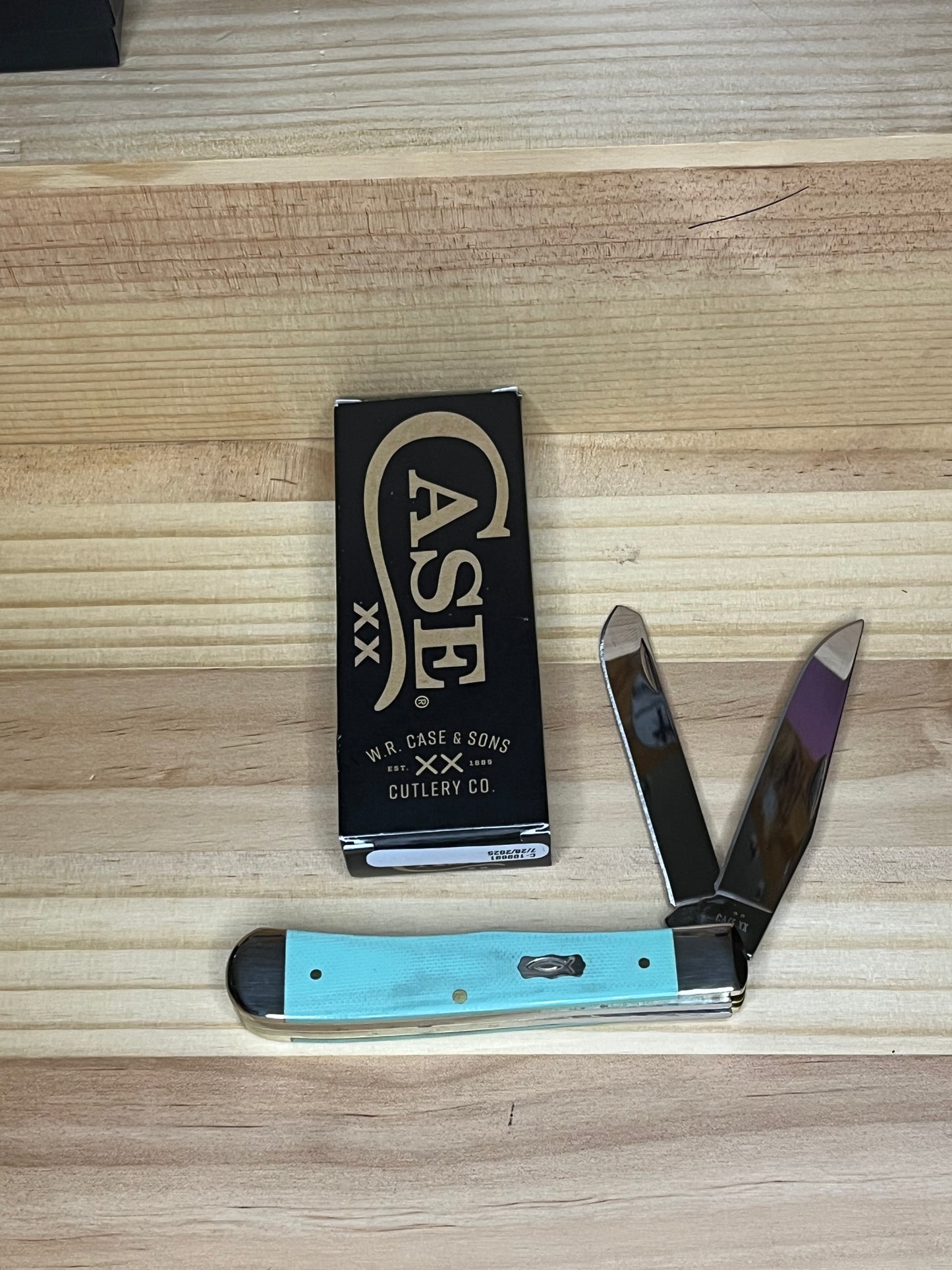 Case Seafoam Green G-10 Smooth Trapper Pocket Knife (CA18100) 7167 CedarHill Country Market