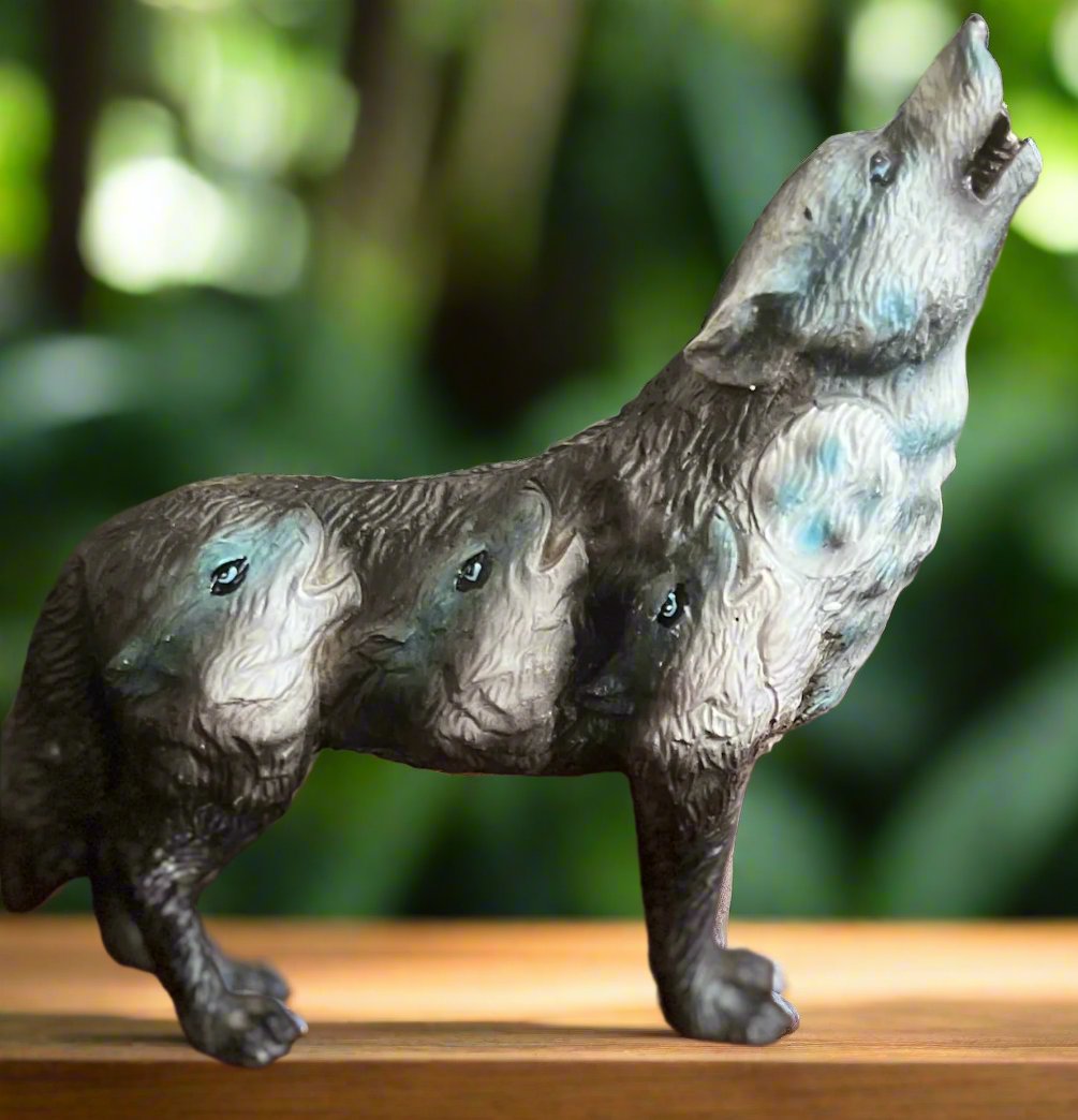 Spirit Wolf Statue 6.5 Inch - Multi CedarHill Country Market