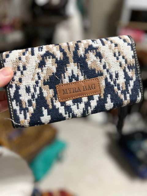 Myra Envelope Black and White Saddle Blanket Wallet Handbag Cedar Hill Country Market