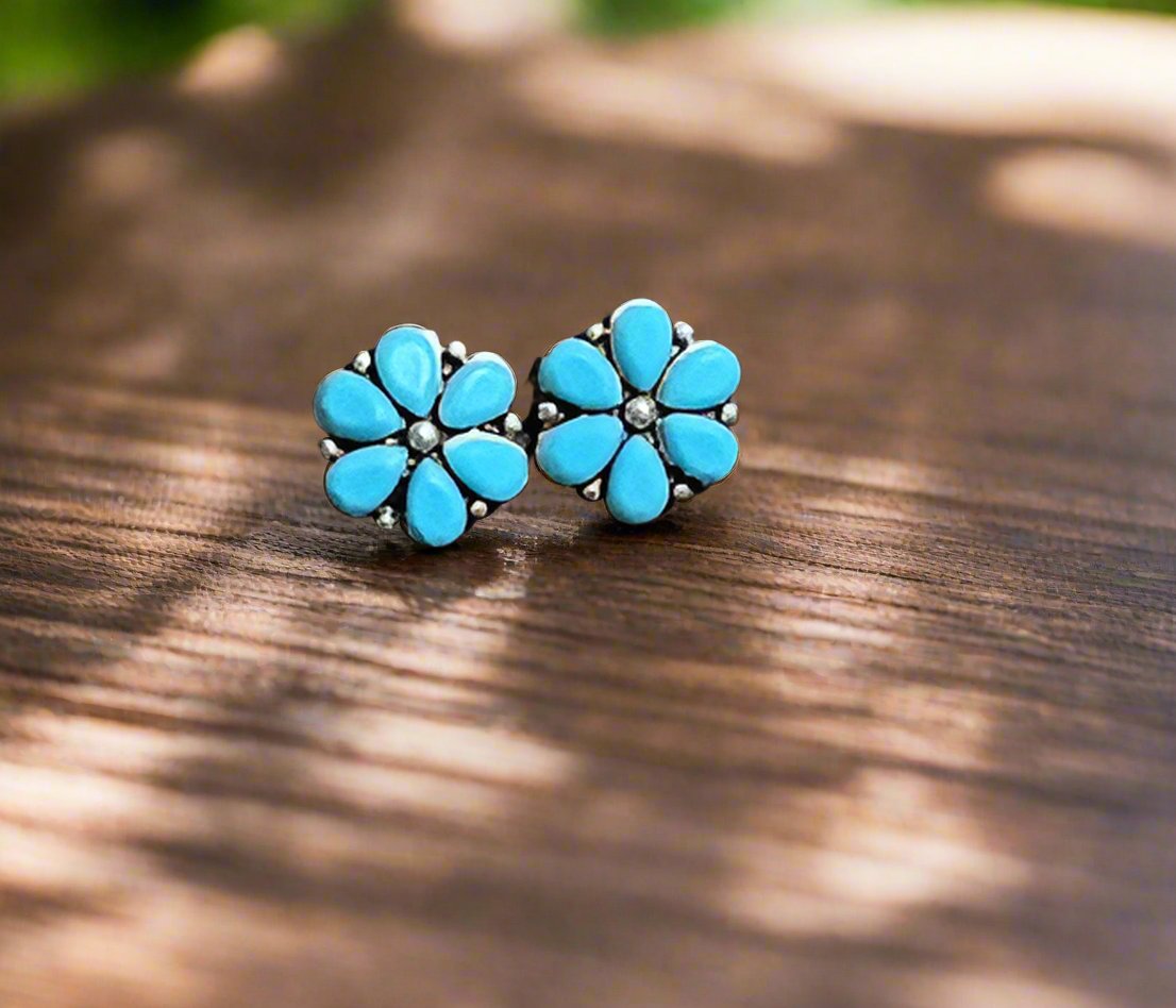 Turquoise Daisy Studs Cedar Hill Country Market
