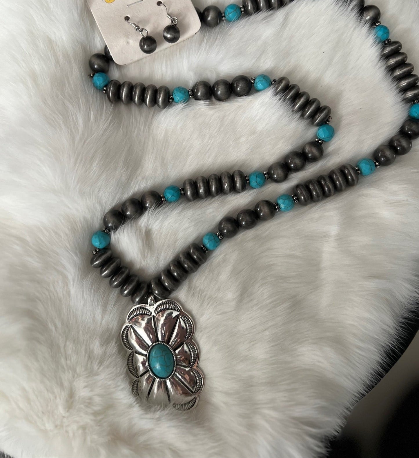 Silver Buckle Navajo Pearl and Turquoise Necklace Set