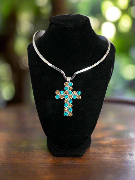 Fashion Beaded Silver Cross with Magnetic Clasp 0328