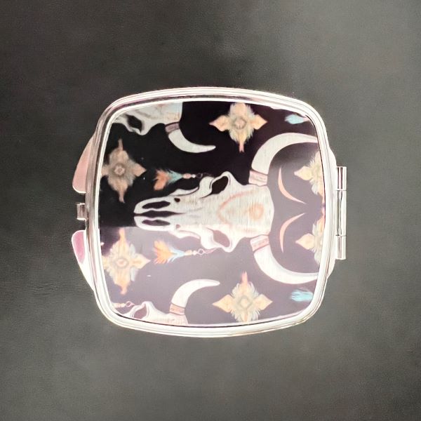 Mirrored Compacts CedarHill Country Market