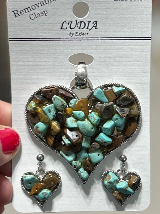 Crushed Stone Heart Pendant and Earring Set Cedar Hill Country Market