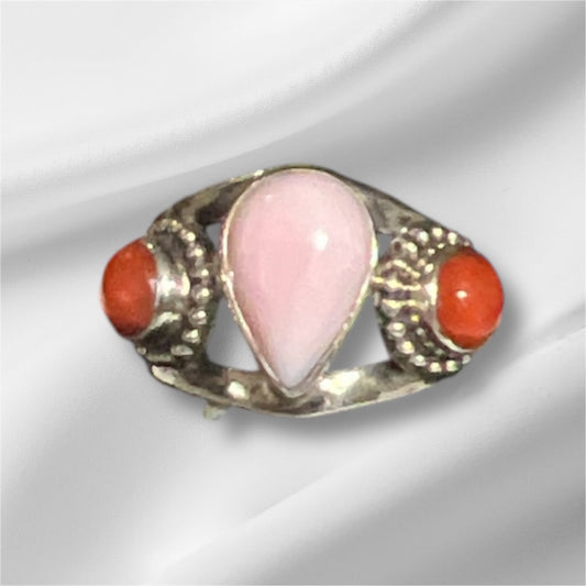 PInk Conch Teardrop and Coral Sterling Silver Ring Size 7.5 No 142 Cedar Hill Country Market