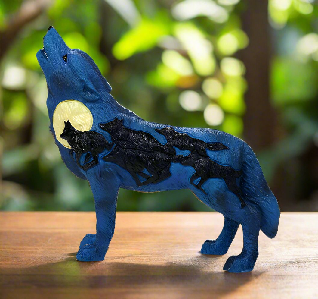 Spirit Wolf Statue 6.5 Inch - Multi CedarHill Country Market