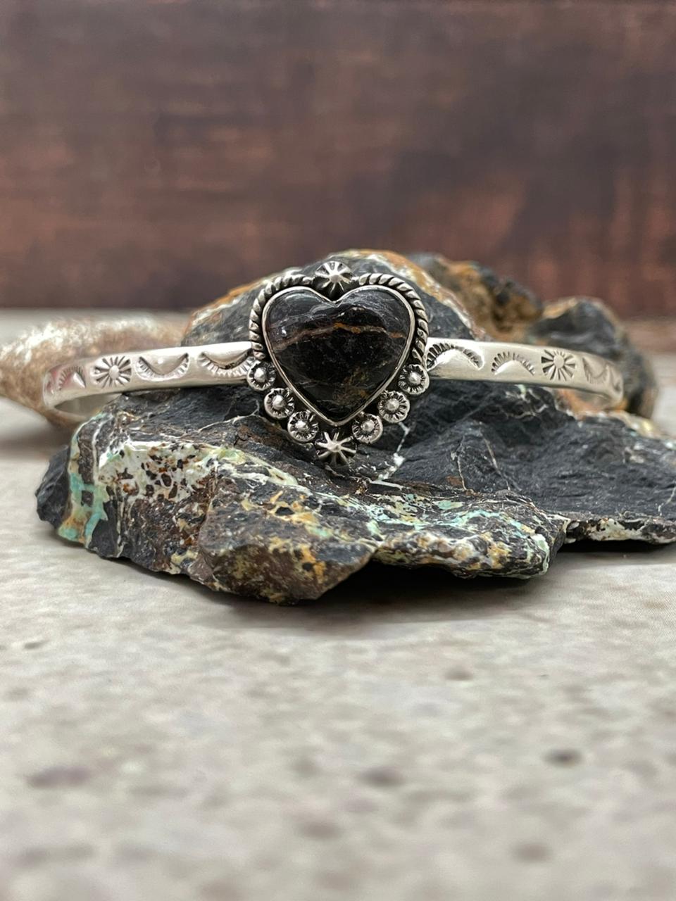 Handmade Sterling Silver Blackjack Turquoise Heart Cuff Bracelet "Signed Nizhoni" Nizhoni Traders LLC