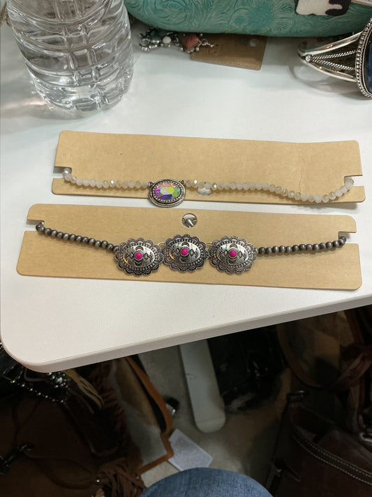 Western chokers 0684 CedarHill Country Market