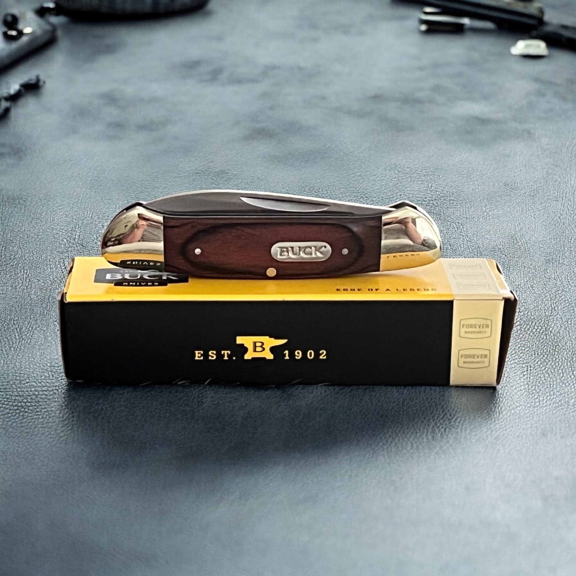 Buck Knife 300 Series "Canoe" Pocket Knife 6003 CedarHill Country Market
