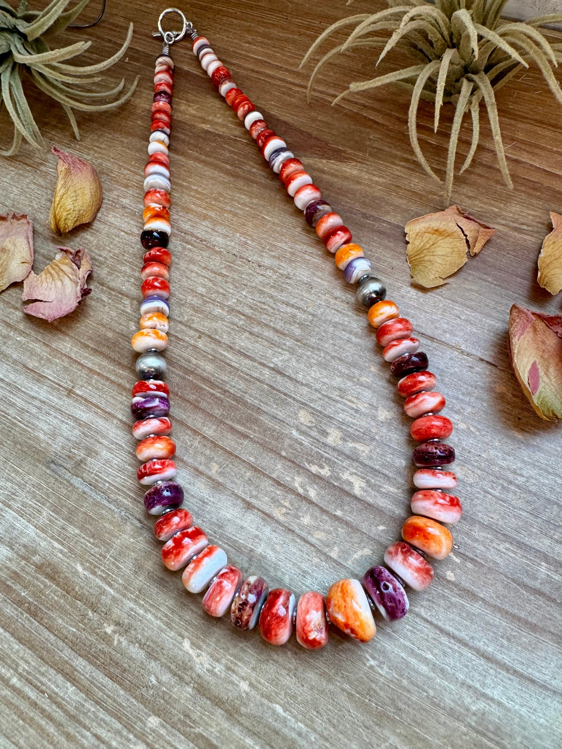 BE BOLD - 22-Inch Spiny Oyster & Wampum Statement Necklace with Sterling Silver Pearls The Bijoux FAB Jewelry