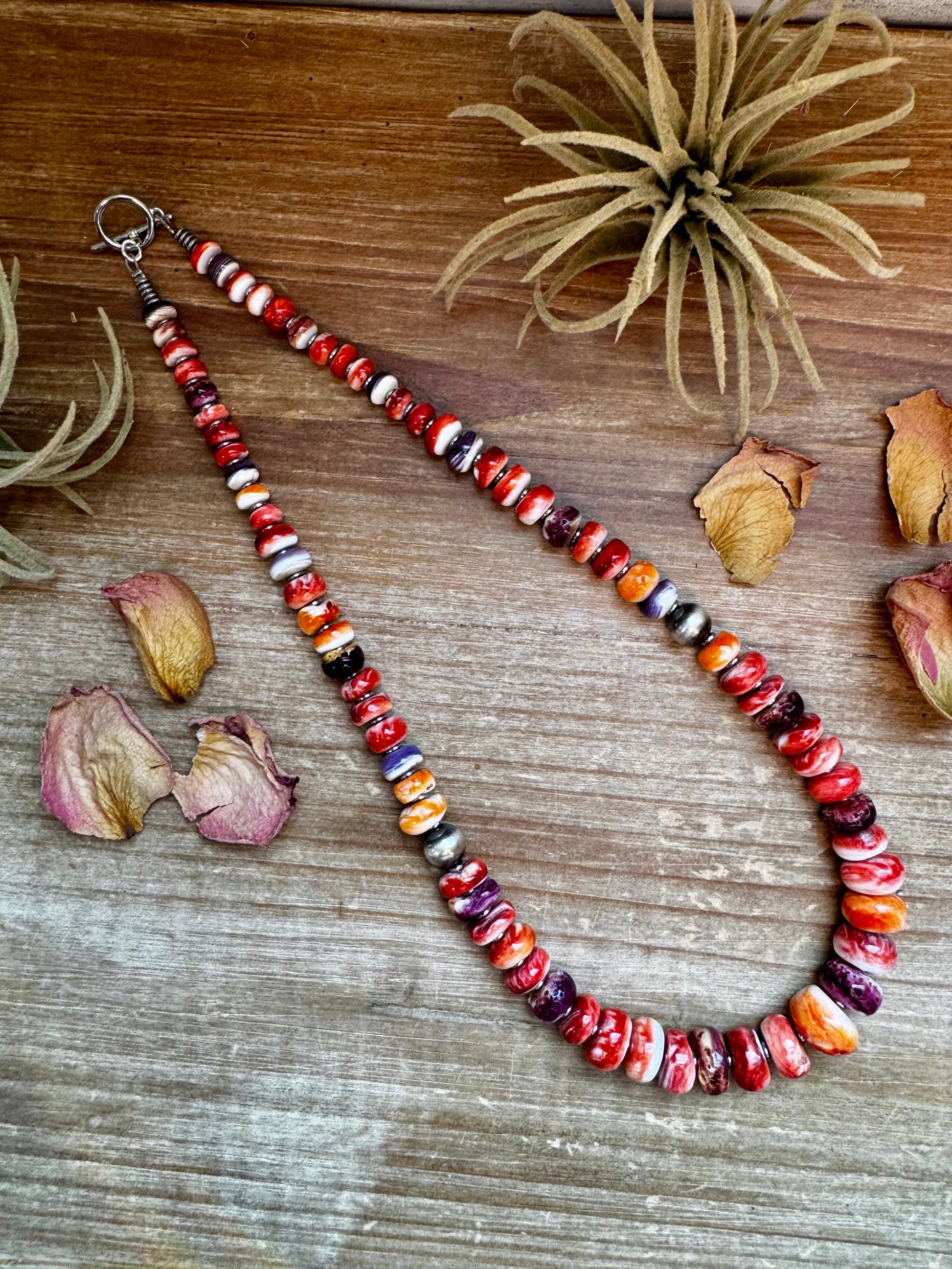 BE BOLD - 22-Inch Spiny Oyster & Wampum Statement Necklace with Sterling Silver Pearls The Bijoux FAB Jewelry