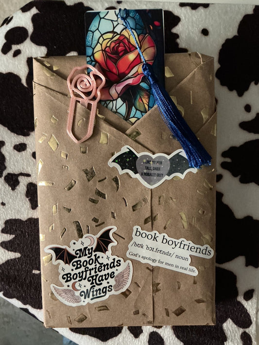 Date Night With a Book - Single Book / Book Lover Gift Cedar Hill Country Market