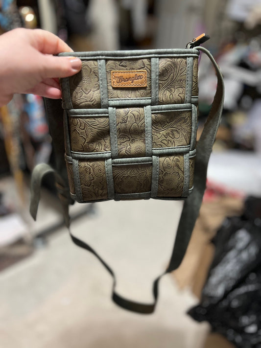 Wrangler Green Crossbody Handbag - No 928 Cedar Hill Country Market