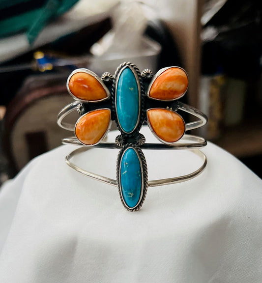 Genuine Navajo Handmade Spiny Oyster Dragonfly Bracelet Cuff - Artist Ned Nez No. 687 Cedar Hill Country Market