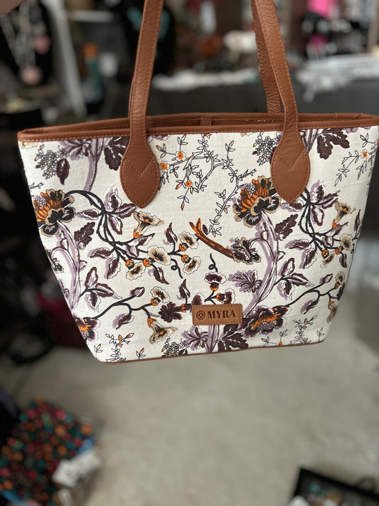 Paradise Tote Bag Cedar Hill Country Market