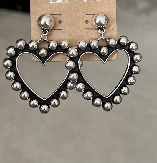 Pushback Silver Heart Earrings Cedar Hill Country Market