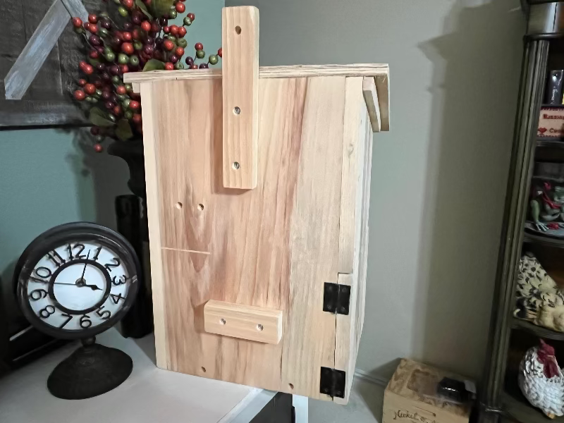 Handcrafted Squirrel Nesting Box - KIT CedarHill Country Market
