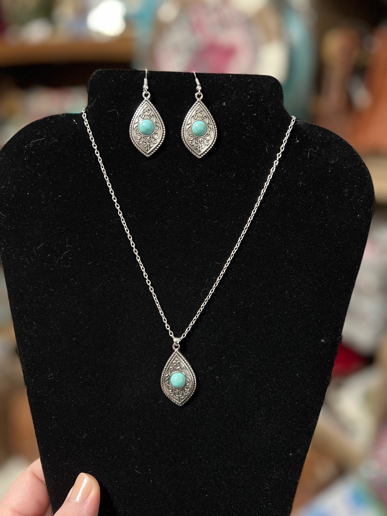 Western Turquoise Necklace and Earring Set CedarHill Country Market