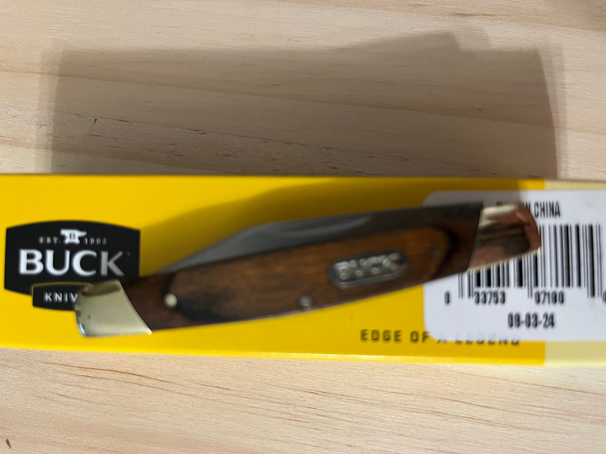 Buck "Solo" Wood Handles Pocket Knife 6005 CedarHill Country Market