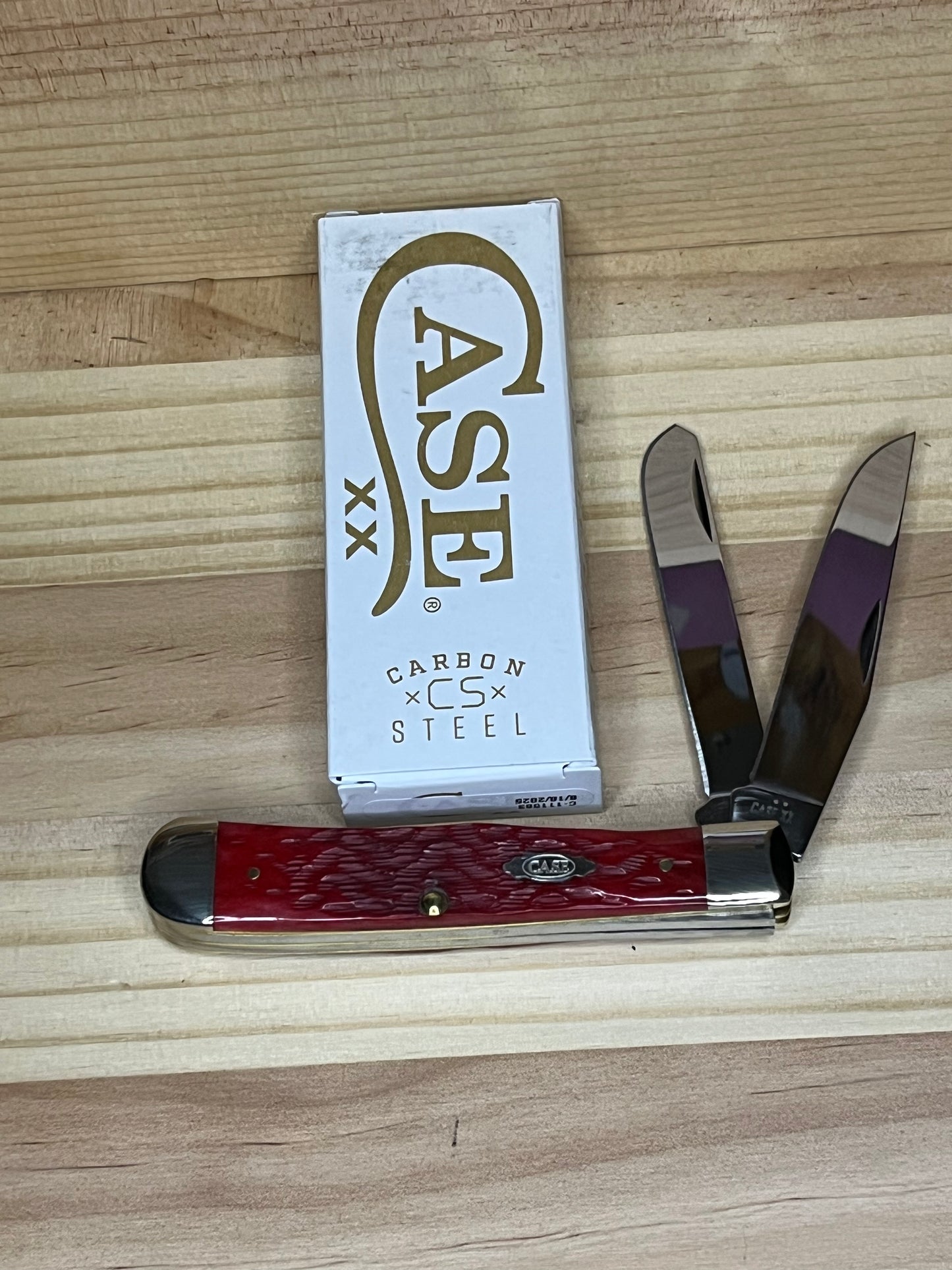 Case Dark Red Bone Peach Seed Jig Trapper Pocket Knife (CA31950) 7040 CedarHill Country Market