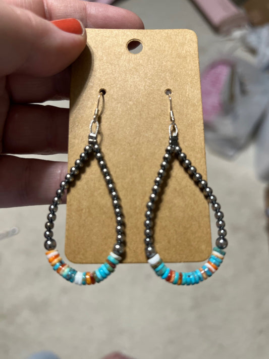 Sterling Silver Pearl with Spiny Oyster  Loops / Hoops Cedar Hill Country Market