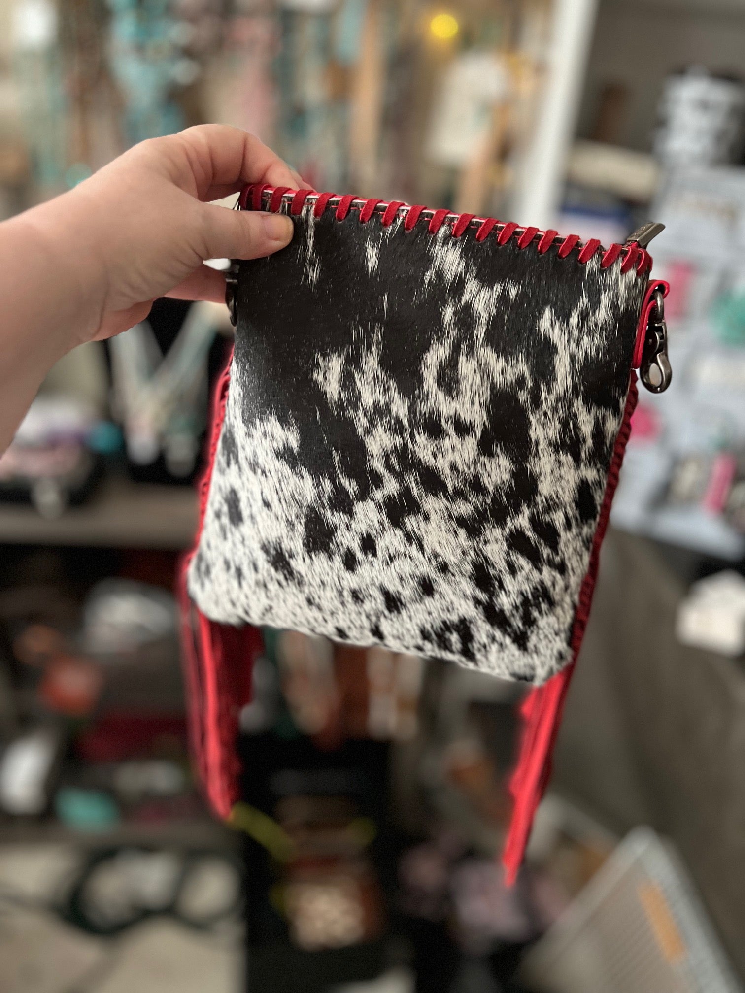 Trinity Ranch Hair-On Cowhide Fringe Concealed Carry Crossbody Bag -Red Cedar Hill Country Market