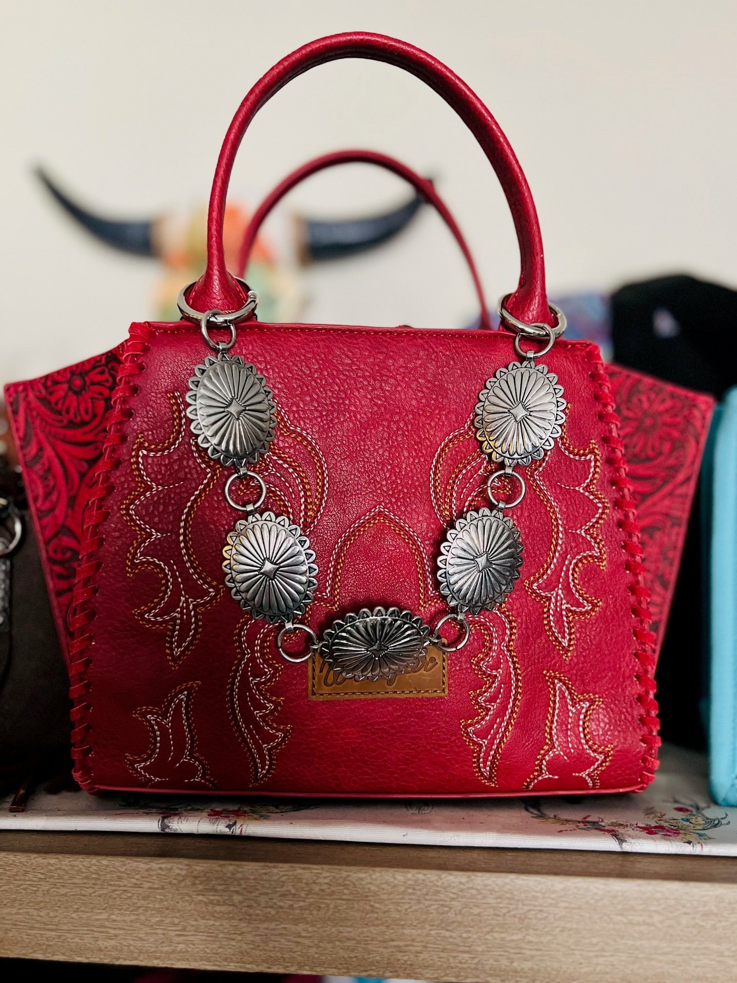 Western Handbag Jewelry/Chain 1500 Cedar Hill Country Market