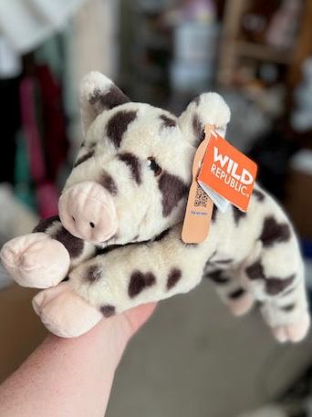 Stuffed Toy Pig - Wild Republic Cedar Hill Country Market