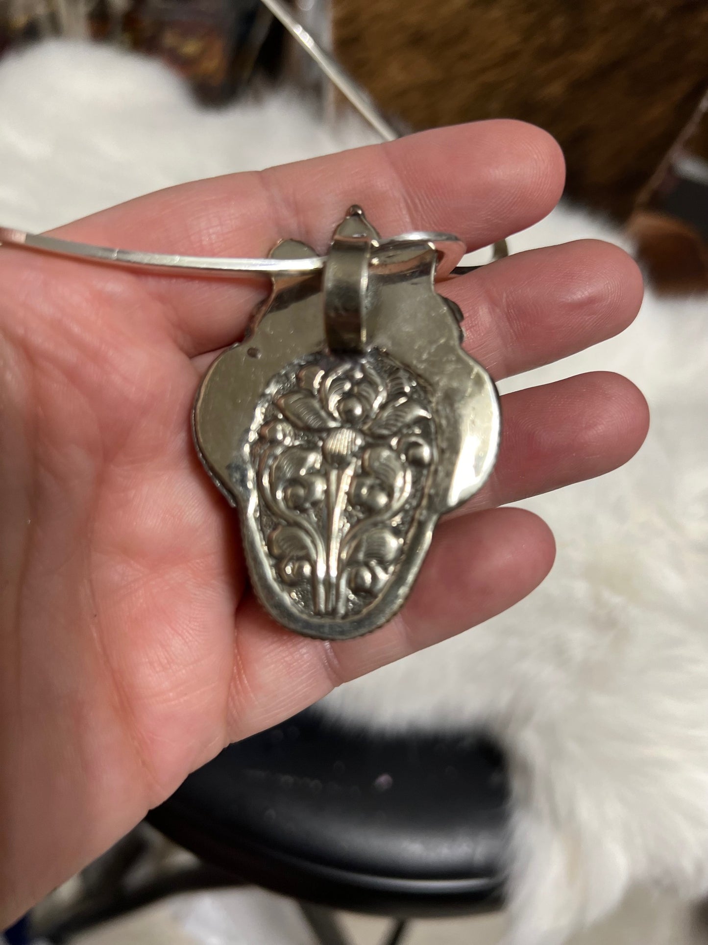 Labradorite skull pendant with crown Cedar Hill Country Market