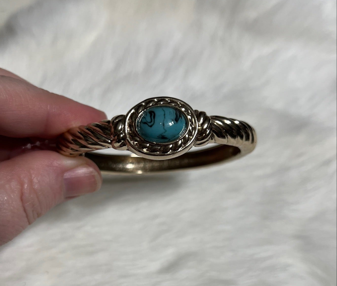 Turquoise (Faux) Stone Fashion Bangle Bracelet CedarHill Country Market