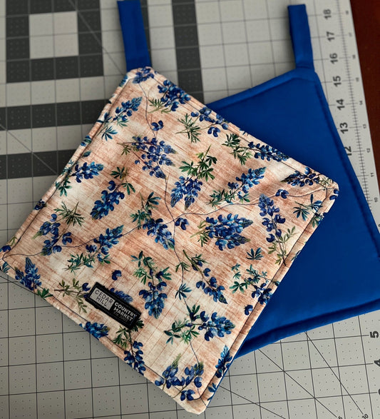 Texas Bluebonnet Pot Holders/Trivets with Loop Cedar Hill Country Market