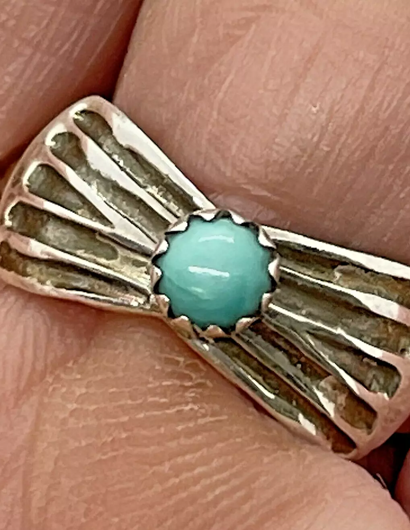 Navajo Natural Genuine Turquoise Bow Tie Ring - Size 7 Cedar Hill Country Market