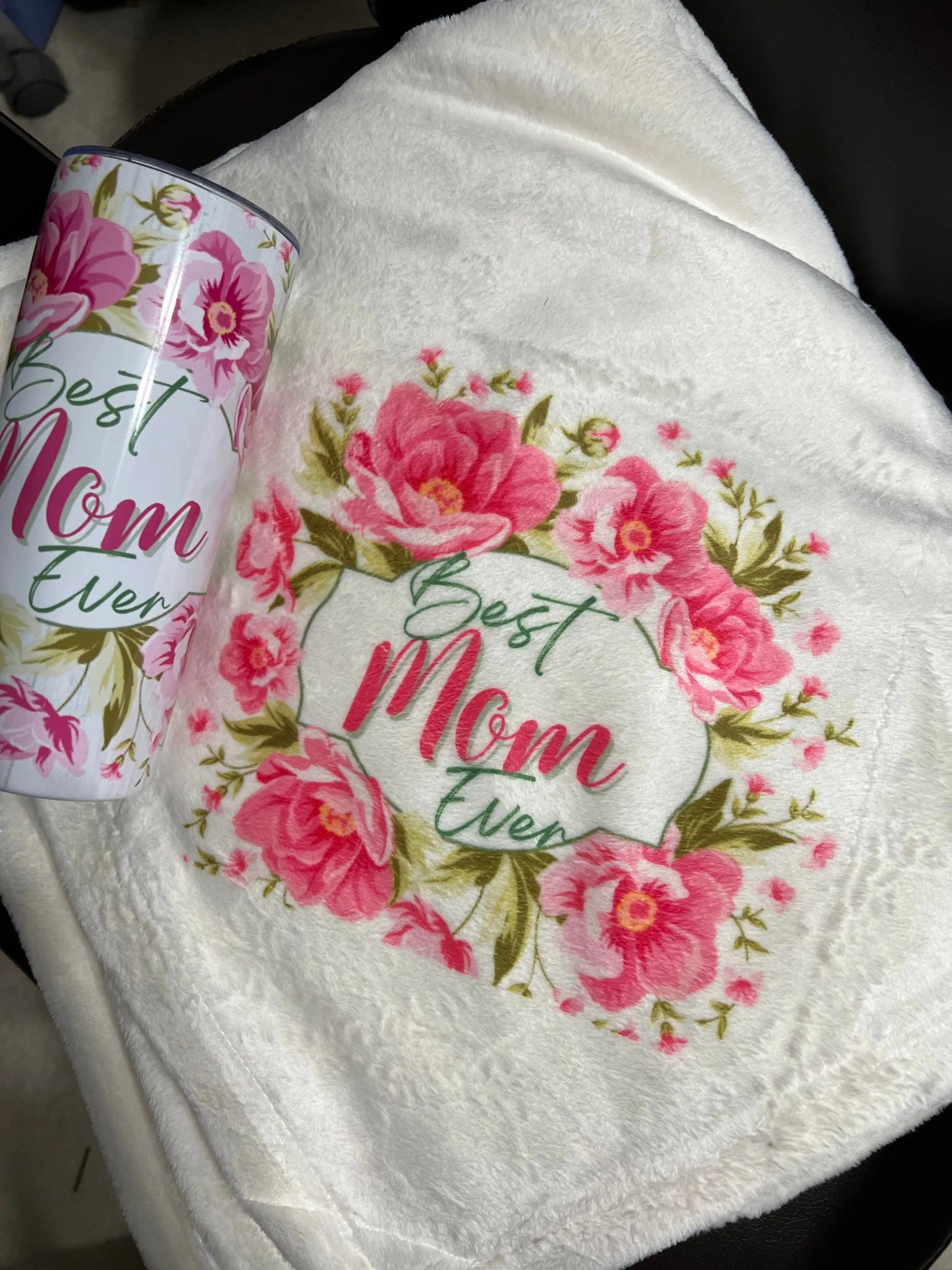 Mother's Day MOM Tumbler and Throw Bundle CedarHill Country Market